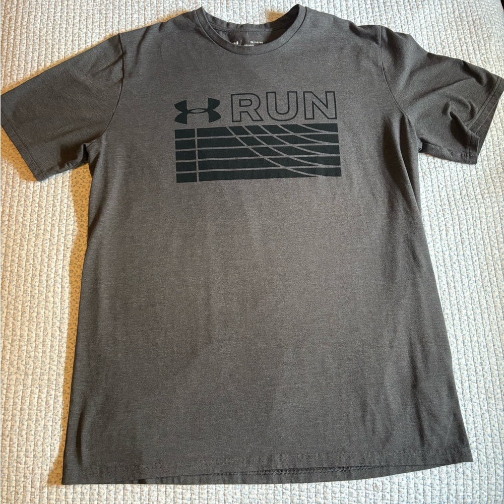 Under Armour Men's Black Graphic Tee